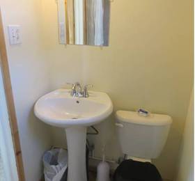 Sleepy Haven Motel в Пемброке