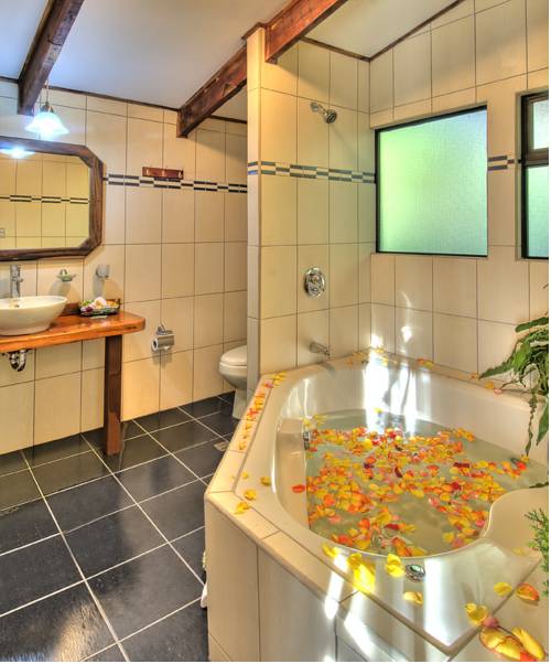 Hotel Chalet Tirol 3*
