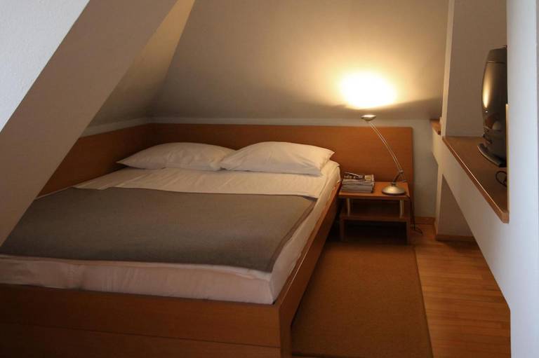 Apartments Boltez