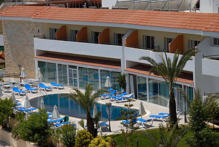 M. Moniatis Hotel