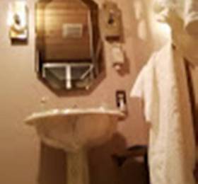 Wavesandwinks B&B в Кингстоне