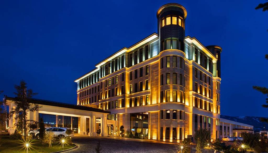Doubletree by Hilton Van 5*
