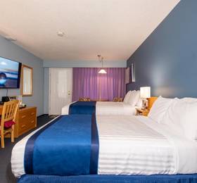 Ocean Crest Motel в Кваликум-Биче