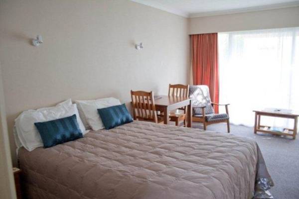 Alpenhorn Motel 3* Новая Зеландия, Те Анау
