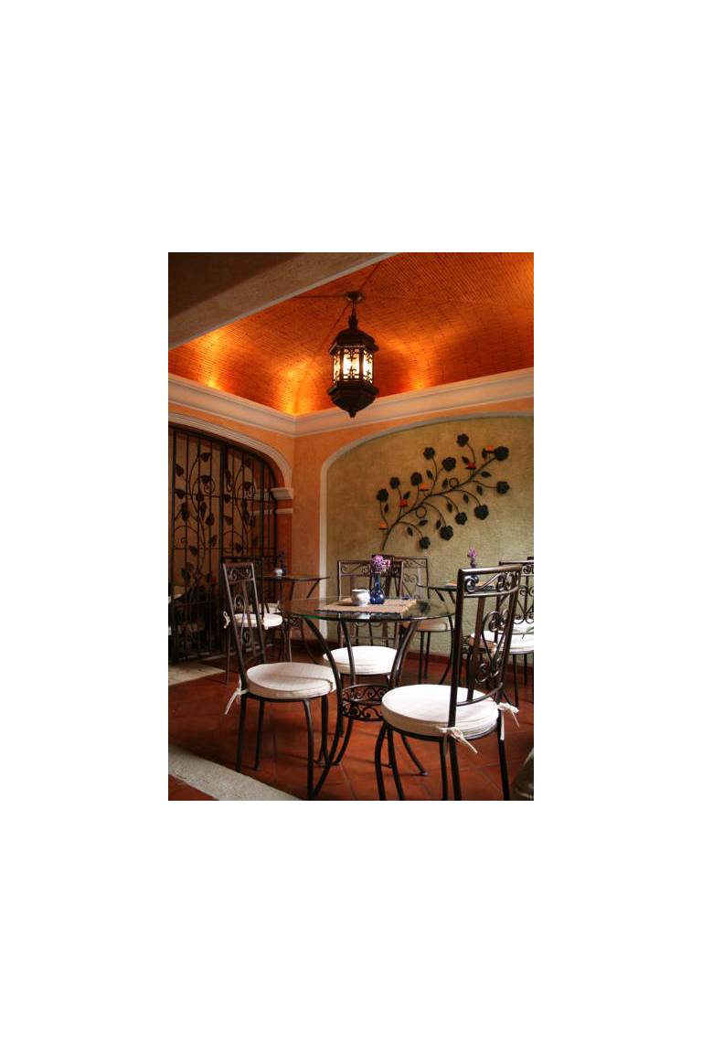 DLeyenda Hotel