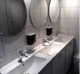 Auberge Bishop в Монреале