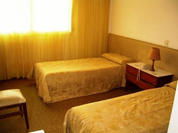 Shelton Hotel