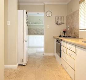 Taronga Villa в Константие