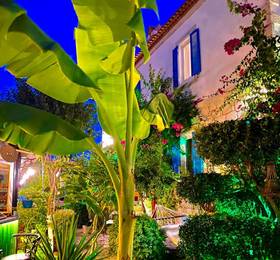 Kayezta Hotel в Алачати