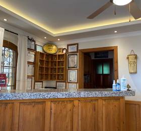 Hadrian Hotel в Каше