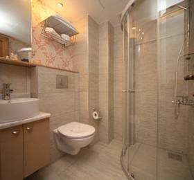 Apollon Hotel в Бозджааде