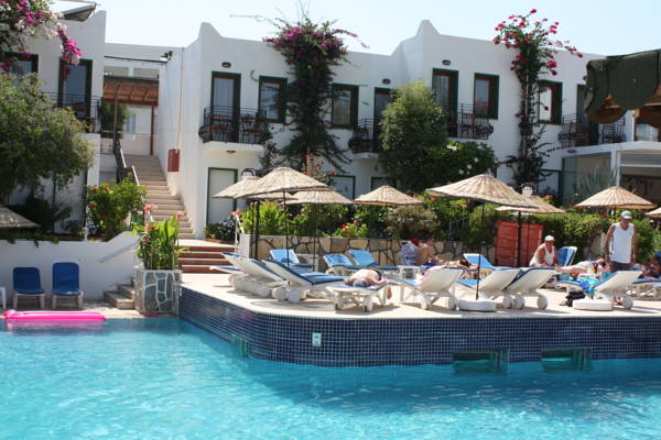 Bronze Hotel