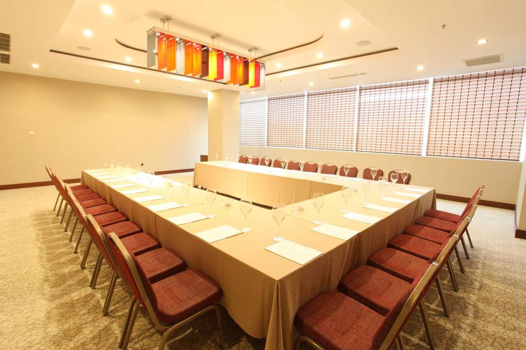 Nevali Hotel 5*