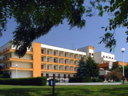 Hotel Jantar 3* Словакия, Дудинце