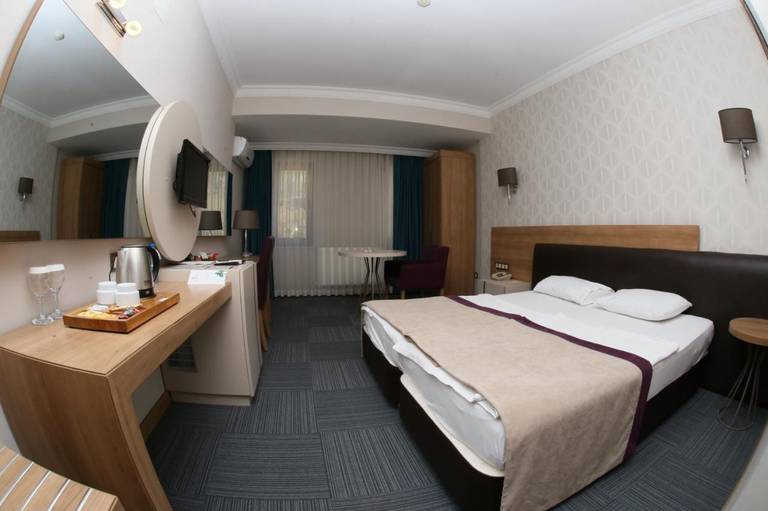 Spilos Hotel