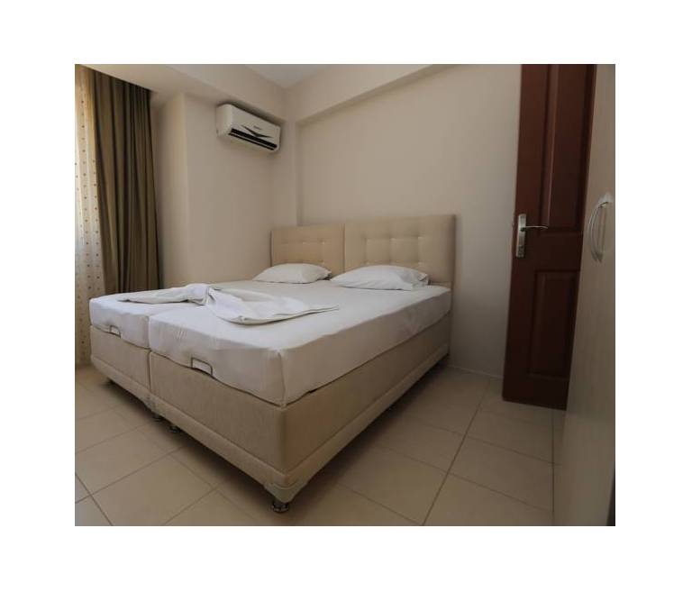 Delos Hotel