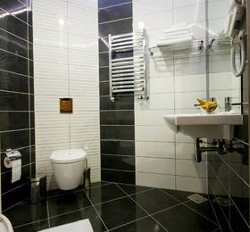 Hotel Aqua в Тыргу-Жиу