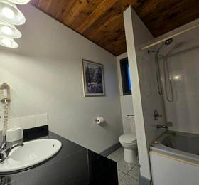 Туры в Alpine Inn в Канаде