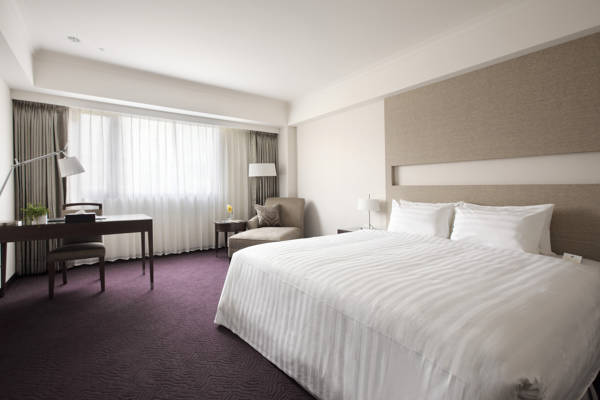 Hotel June
