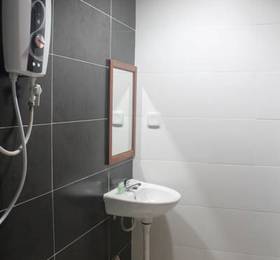 Rim Hotel в Сери-Кембангане