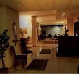 Pax Hotel в Броумане