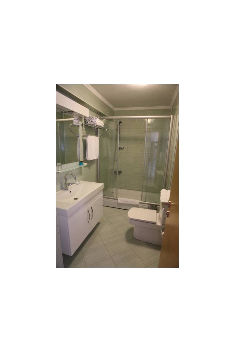 Oya Hotel