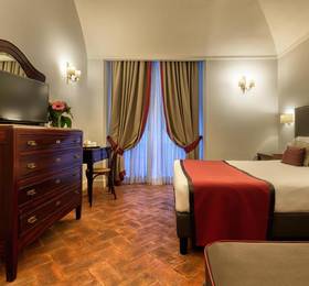 Decumani Hotel De Charme в Неаполе