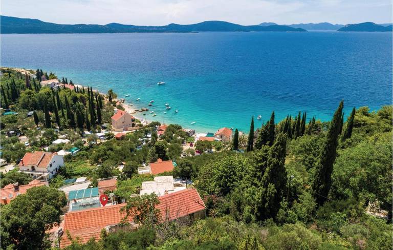 Holiday home Sladenovici IV