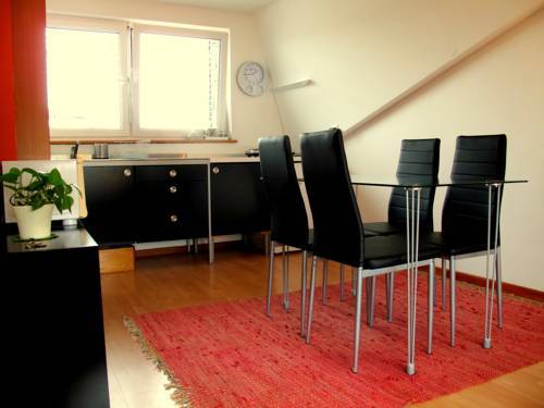 JUT Homestay 1* Словения, Любляна