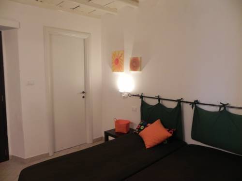 Casa di Giusi Италия, Ачиреале