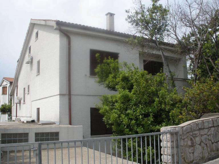 Apartments Cabrajac