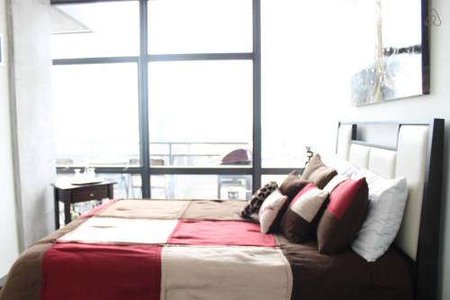 West Van Buren Apartments