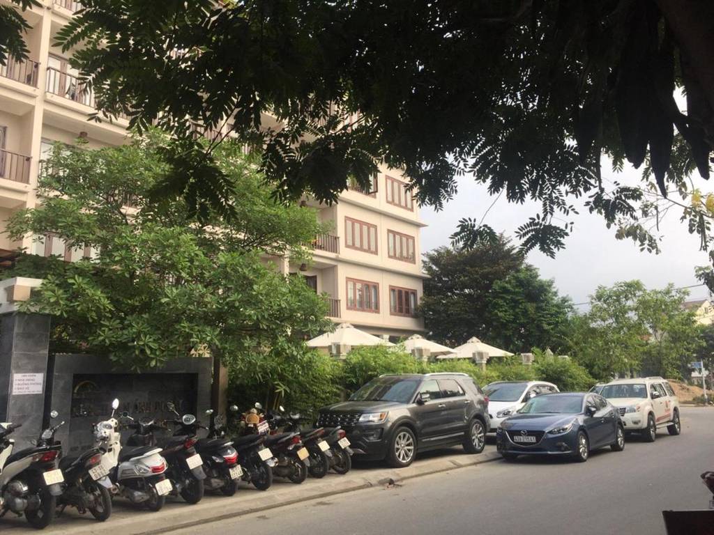 Sunshine Hotel 3*