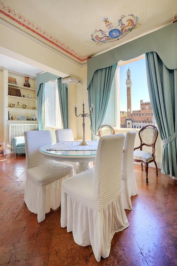 Queenanne Apartment