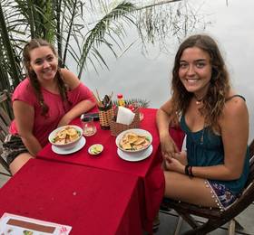 Lakeside Homestay в Хой Ан