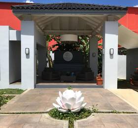Eagle Apartments Curacao в Виллемстаде