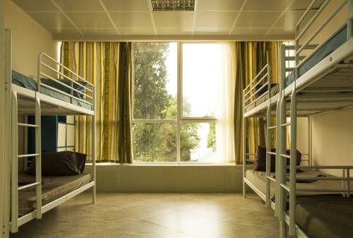 VeryHostel