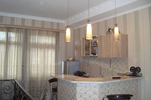 Botanical Garden Apartment