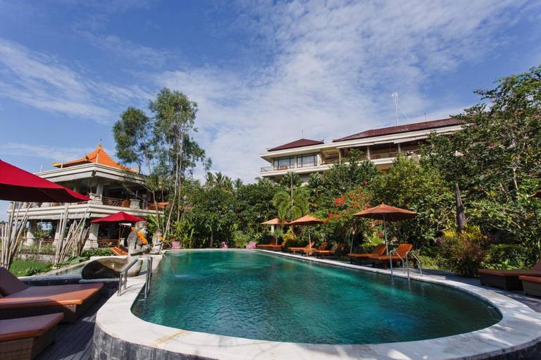 Om Ham Retreat and Resort