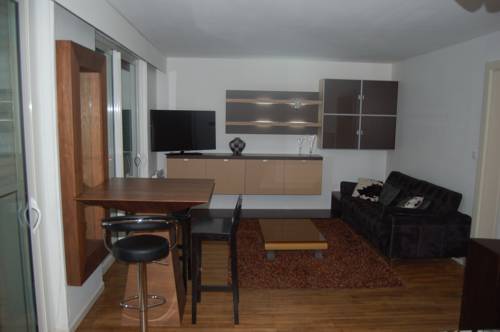 Suit'home Foch Франция, Анжер
