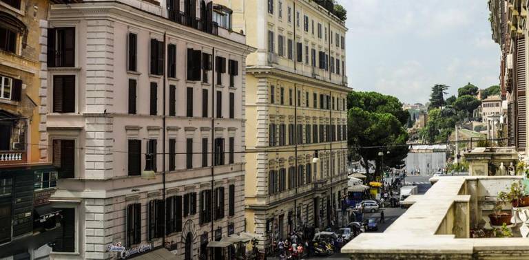 The Roman Empire Guesthouse
