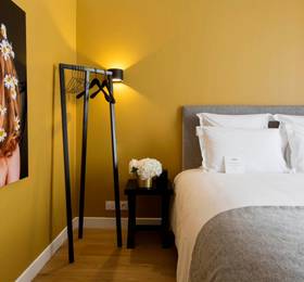 Mathis Elysees Matignon в Париже