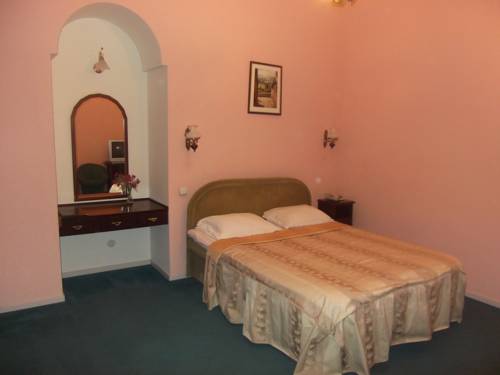 Korona Guest Center