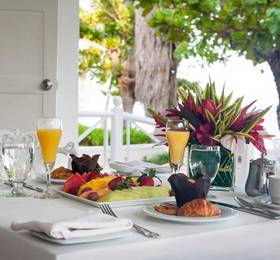 Half Moon Golf, Tennis & Beach Club в Монтего Бее