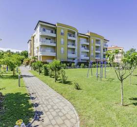 Apartments Adria в Умаге