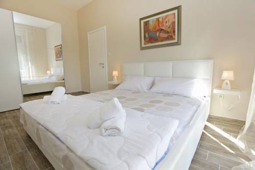 Apartments Rooms Kolovare Beach 3* Хорватия, Задар