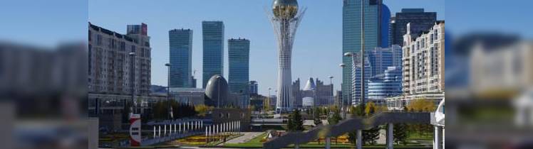 Точное сейчас в астане. Бульвар нуржол астана. Сколько время в казахстане. Время в казахстане. Астана лучшее время года.