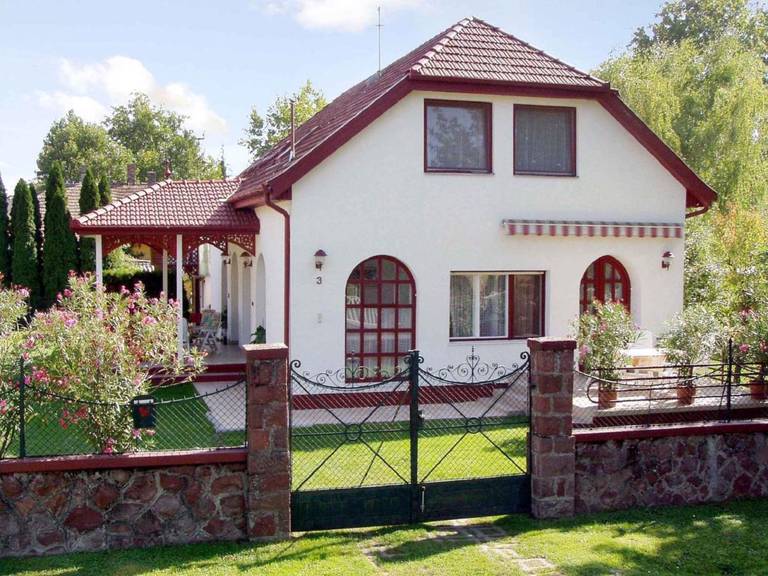 Holiday home Balatonboglar 1