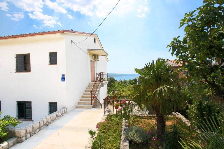 Three-Bedroom Apartment Crikvenica 7
