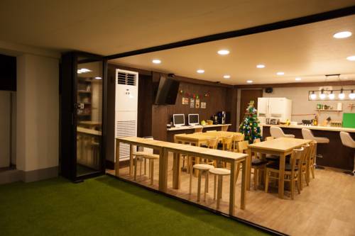 Hi Jun Guesthouse, Hongdae